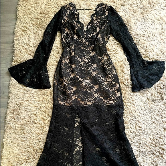 Forever 21 Lace Dress Black - Picture 1 of 4